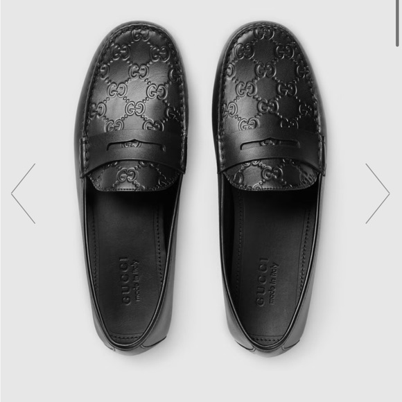 GUCCI Black Leather Logo Embossed Guccissima Drivers